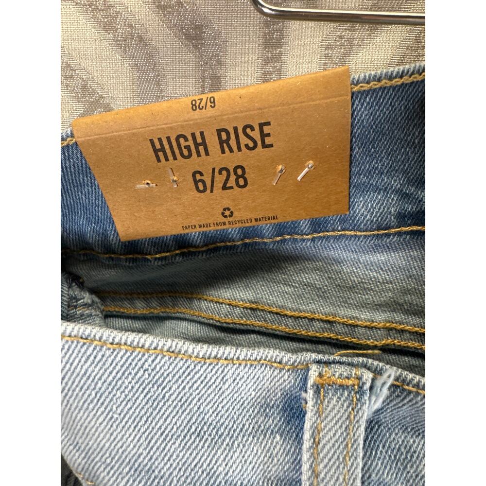Kensie Jeans Vintage Luxe High Rise Shorts Size 6/28 NWT Women’s Denim - Picture 3 of 6